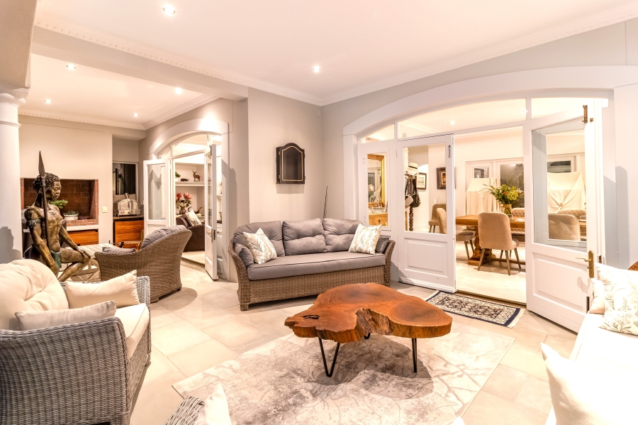 4 Bedroom Property for Sale in Boschenmeer Golf Country Estate Western Cape